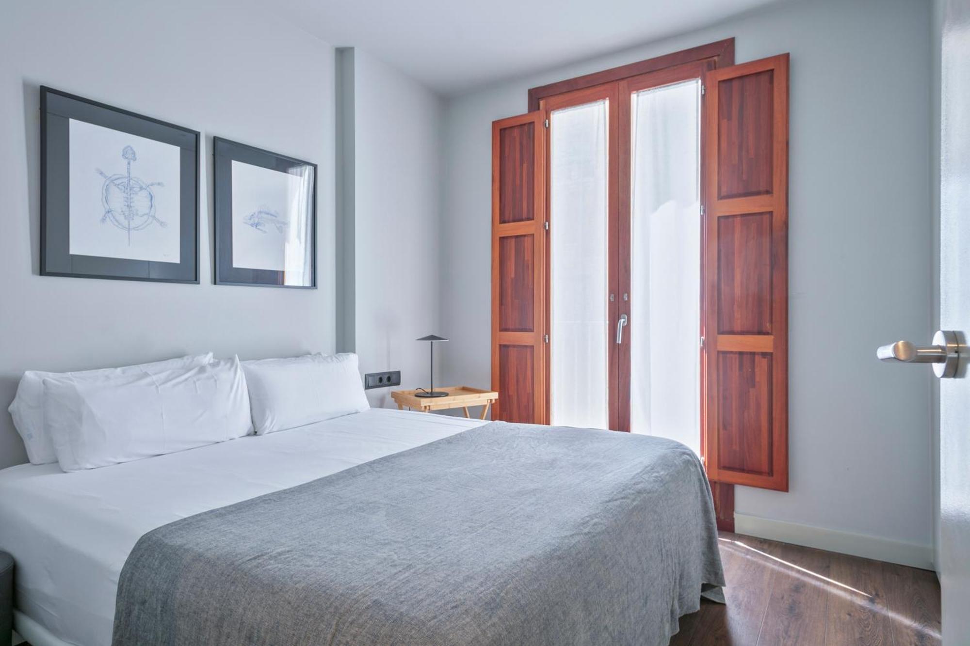 Uma Suites Barceloneta Beach Exterior photo